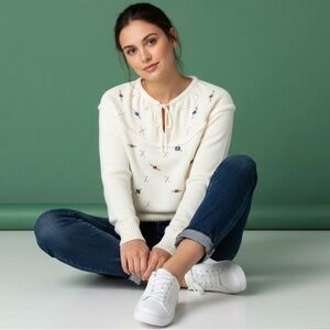 Elegant White Floral Women’s Sweater – Vintage Cottagecore Shiva – Size Large